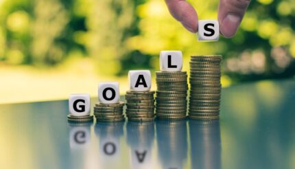 Setting financial goals: Tips for creating measurable financial goals and achieving them.